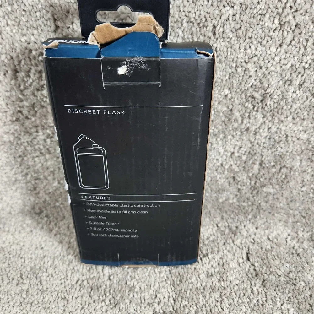 Houdini Discreet Flask Clear Plastic 7oz Leak Free Travel Barware